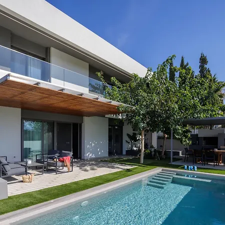 Crystal Sun Luxury Villa Giofirakia