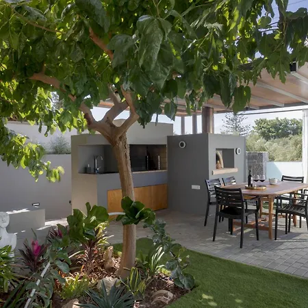 Villa Crystal Sun Luxury *