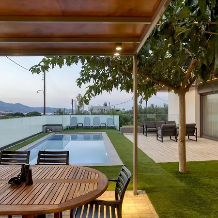Villa Crystal Sun Luxury *